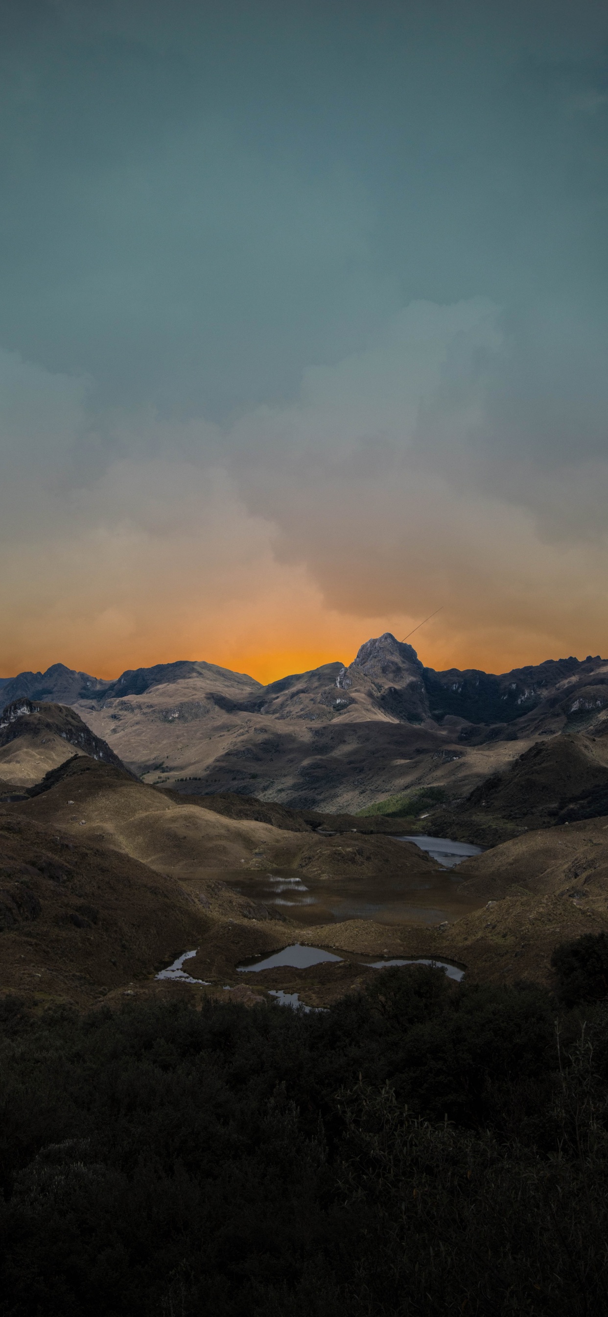 Las Formaciones Montañosas, Montaña, Highland, Colina, Puesta. Wallpaper in 1242x2688 Resolution