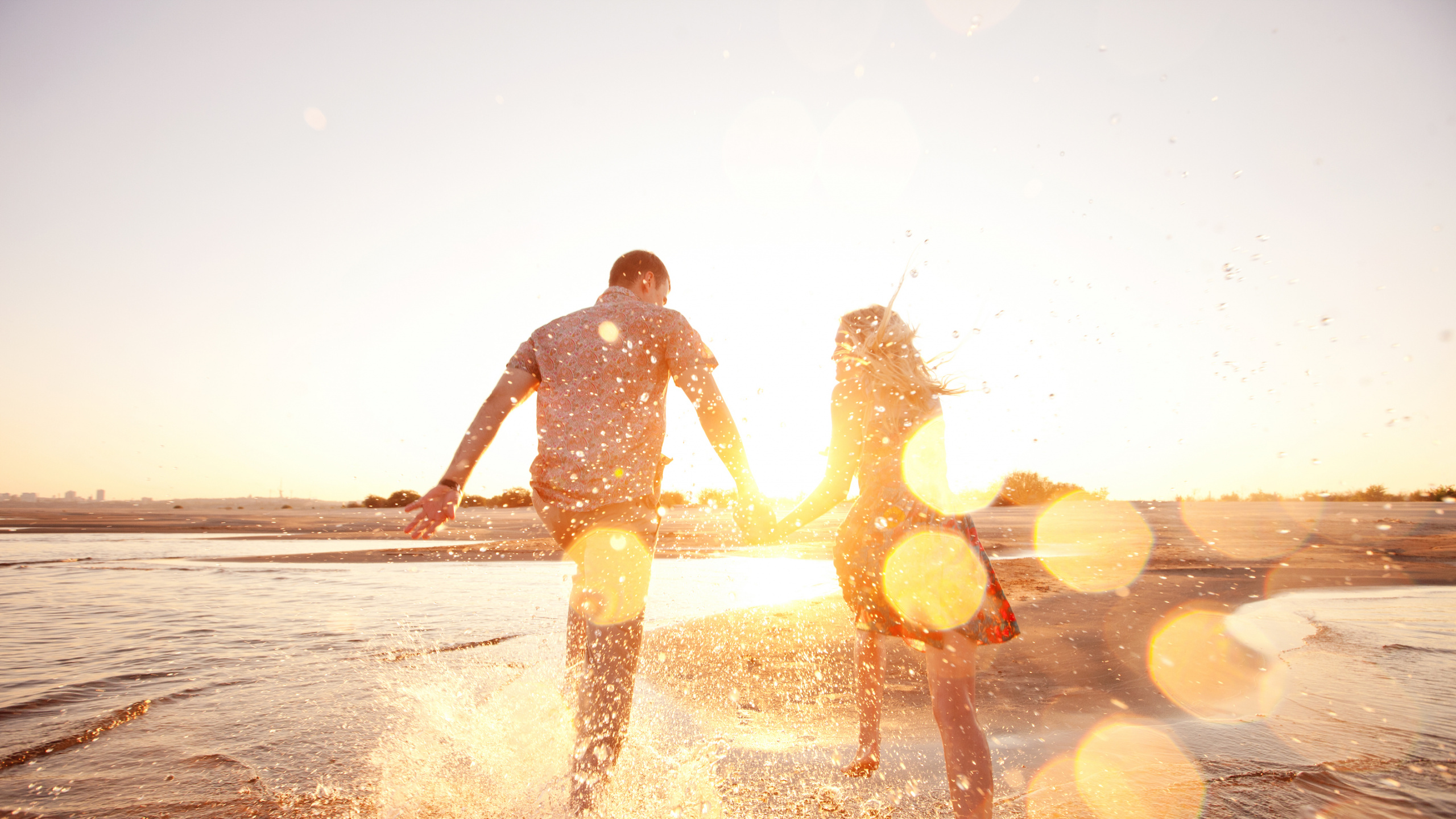 Water, Fun, Sunlight, Summer, Morning. Wallpaper in 2560x1440 Resolution