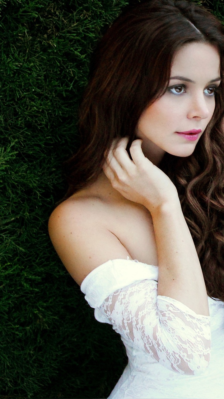 Belleza, el Pelo Largo, Modelo, Señora, Cabello Castaño. Wallpaper in 720x1280 Resolution