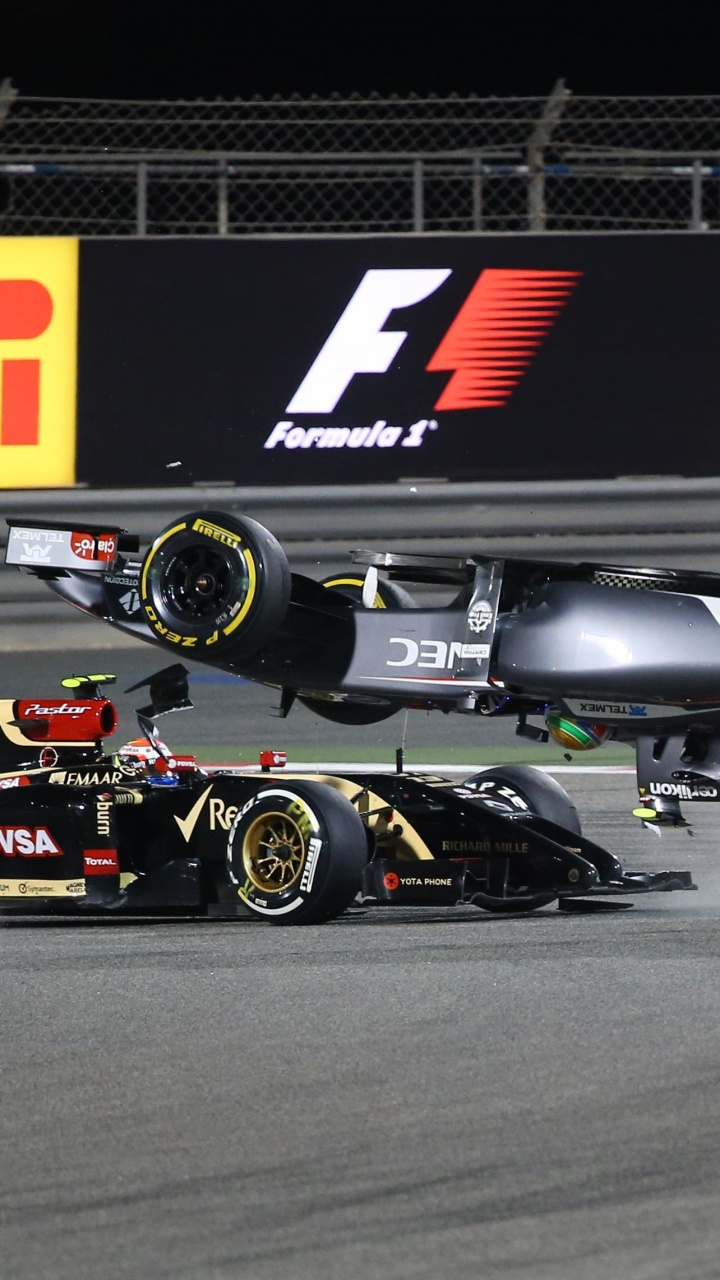 Schwarz Und Rot f 1 Auto. Wallpaper in 720x1280 Resolution