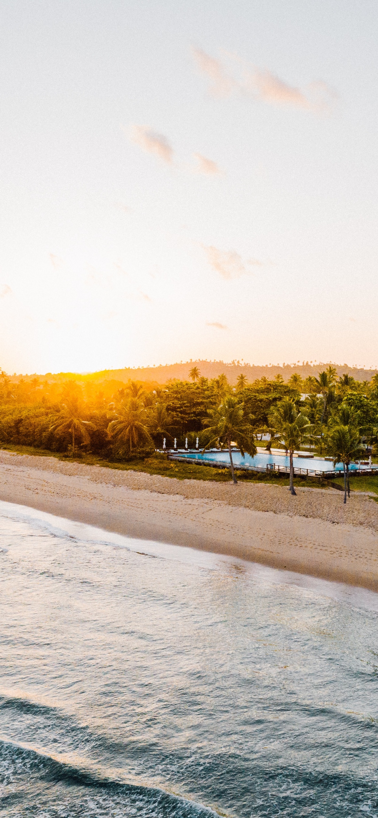 Wasser, Cloud, Wasserressourcen, Naturlandschaft, Baum. Wallpaper in 1242x2688 Resolution