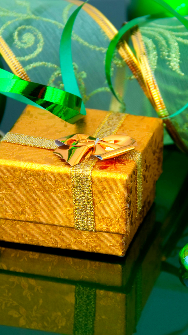 Le Jour De Noël, Green, Cadeau. Wallpaper in 750x1334 Resolution