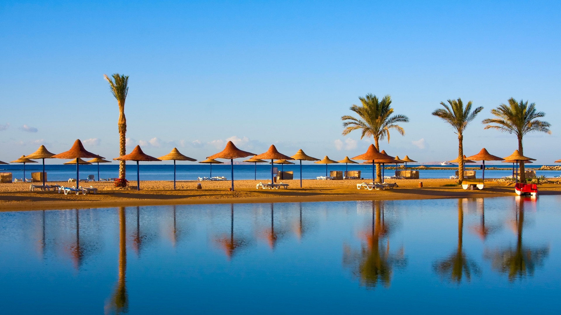 Quai en Bois Brun Sur le Lac Pendant la Journée. Wallpaper in 1920x1080 Resolution