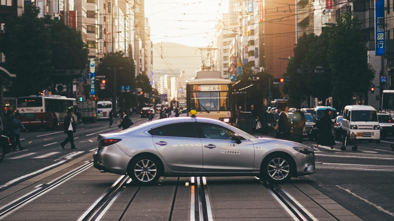Cars, Wheel, Tire, Daytime, Building. Wallpaper in 1366x768 Resolution