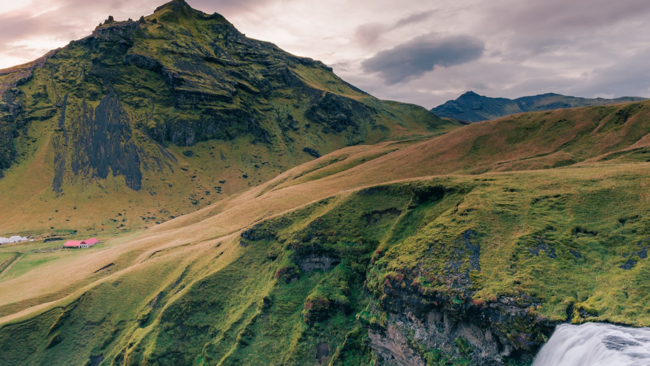 Skgafoss, Wobi - Das Faircamper Portal, Cloud, Water, Mountain. Wallpaper in 1280x720 Resolution
