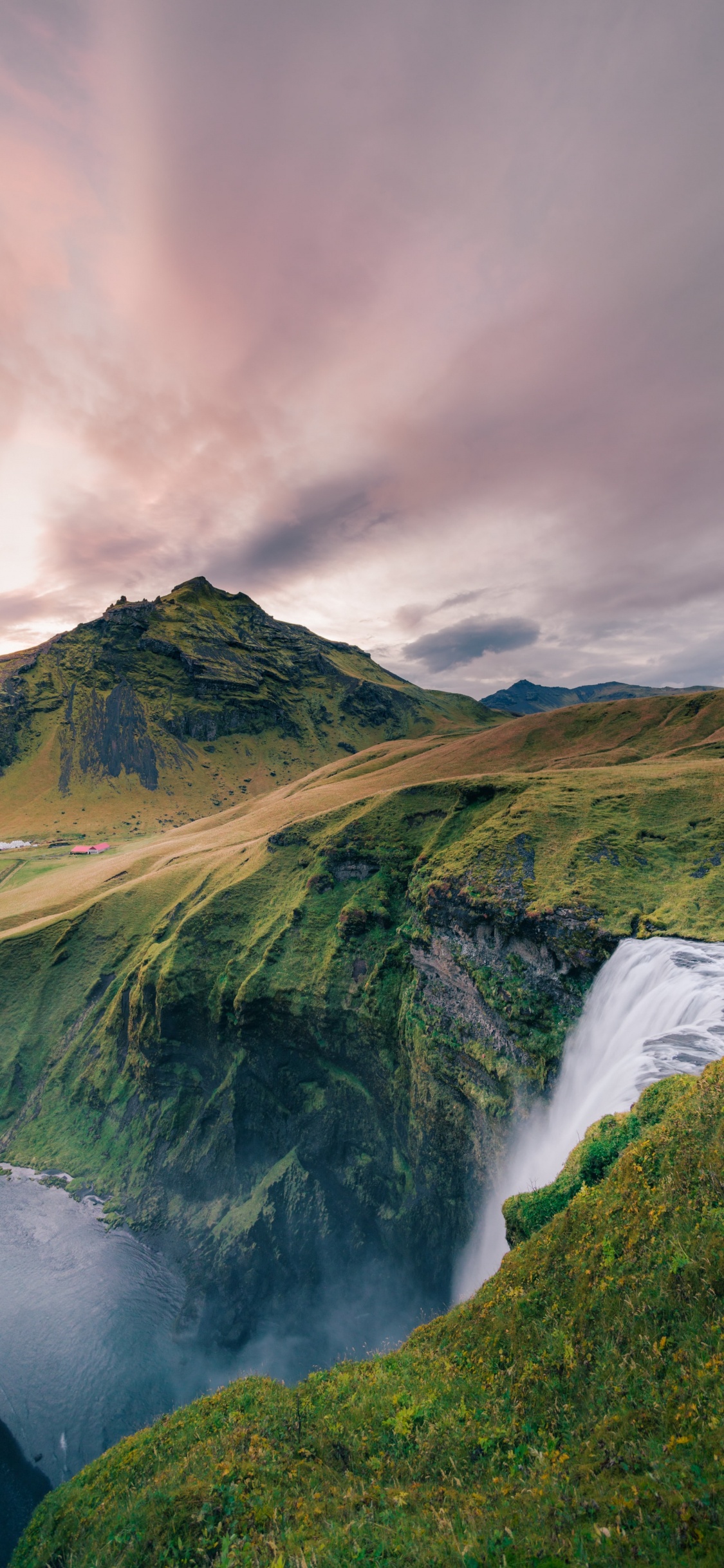Skgafoss, Wobi - el Portal Justo Para Campistas, Agua, Montaña, Los Recursos de Agua. Wallpaper in 1125x2436 Resolution