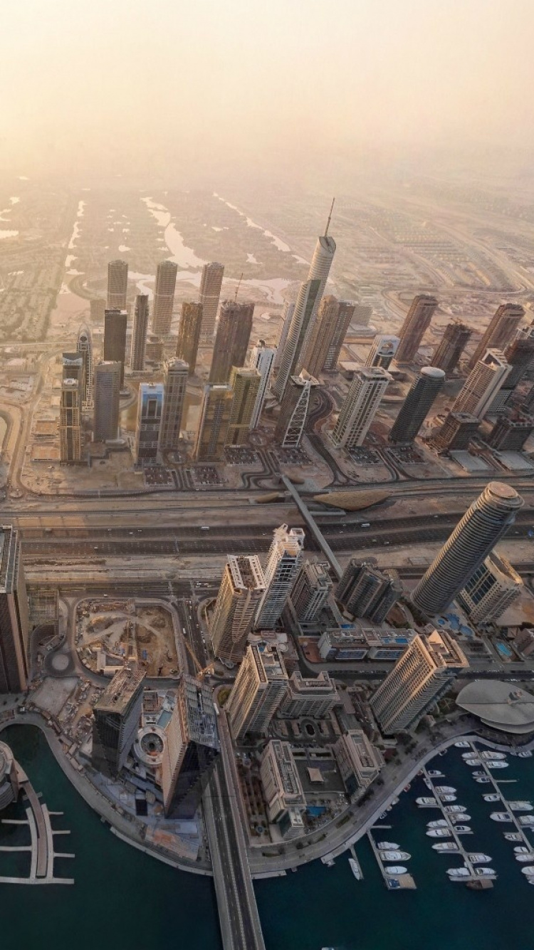 Luftaufnahme Von Stadtgebäuden Tagsüber. Wallpaper in 750x1334 Resolution