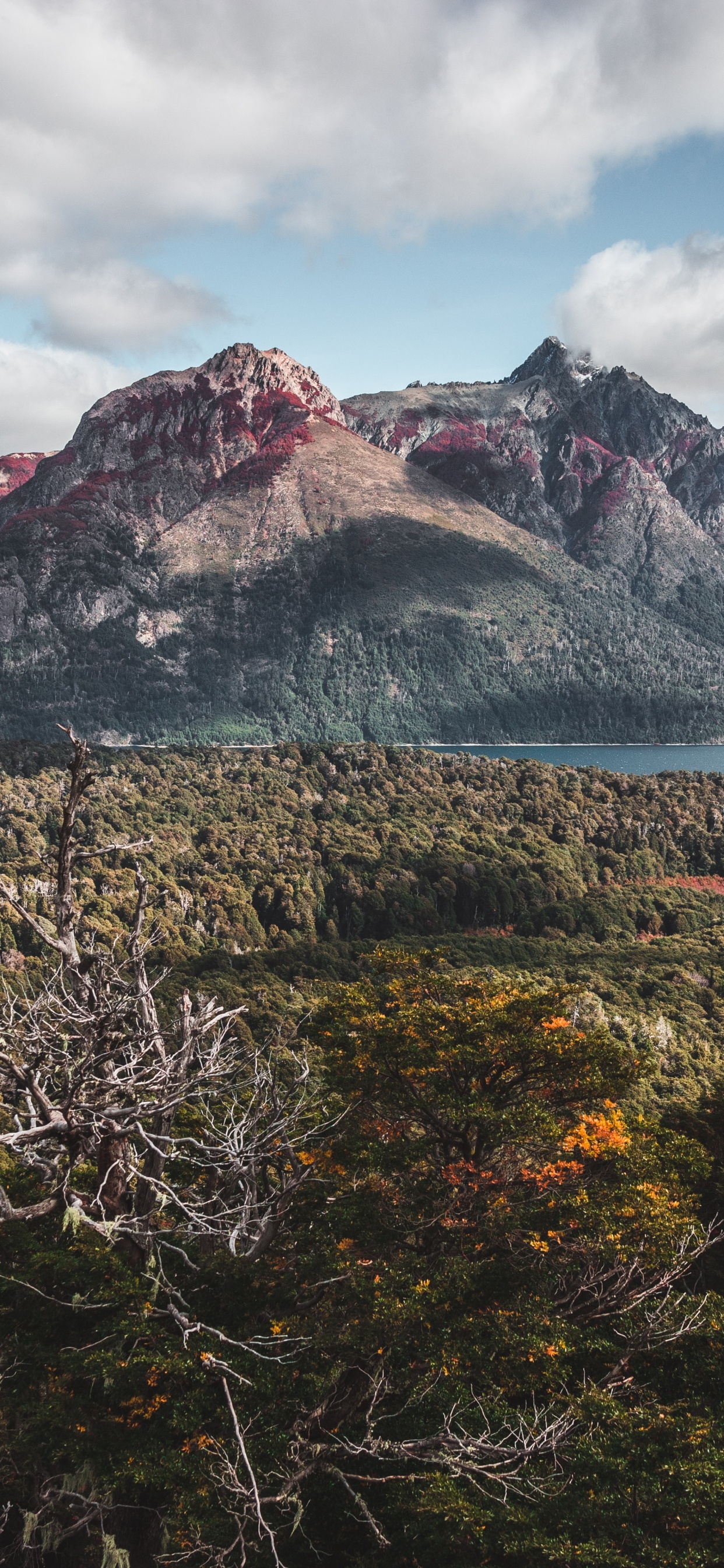 Les Reliefs Montagneux, Highland, Nature, Gamme de Montagne, Crête. Wallpaper in 1242x2688 Resolution
