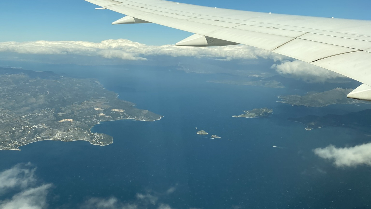 Airplane, Aircraft, Atmosphere, Air Travel, Aviation. Wallpaper in 1280x720 Resolution