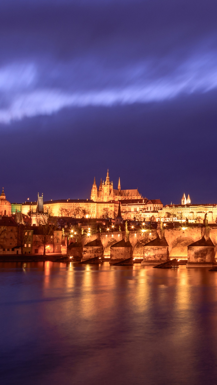 里程碑, 城市, 城市景观, 反射, 天空 壁纸 750x1334 允许