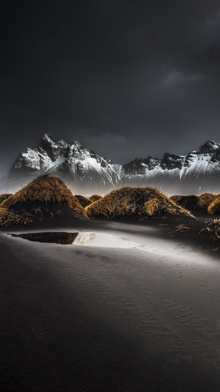 Nature, Atmosphere, Mountain, Cloud, Natural Landscape. Wallpaper in 750x1334 Resolution