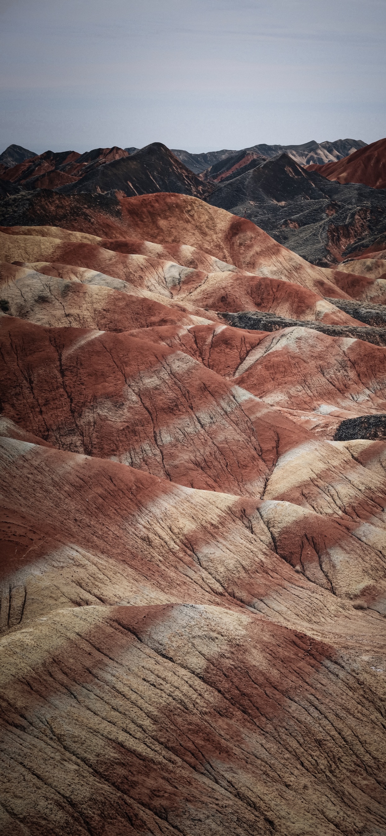 Badlands, Exagerar un Viaje Ayahuasca, Morena, Montaña, Paisaje Natural. Wallpaper in 1242x2688 Resolution