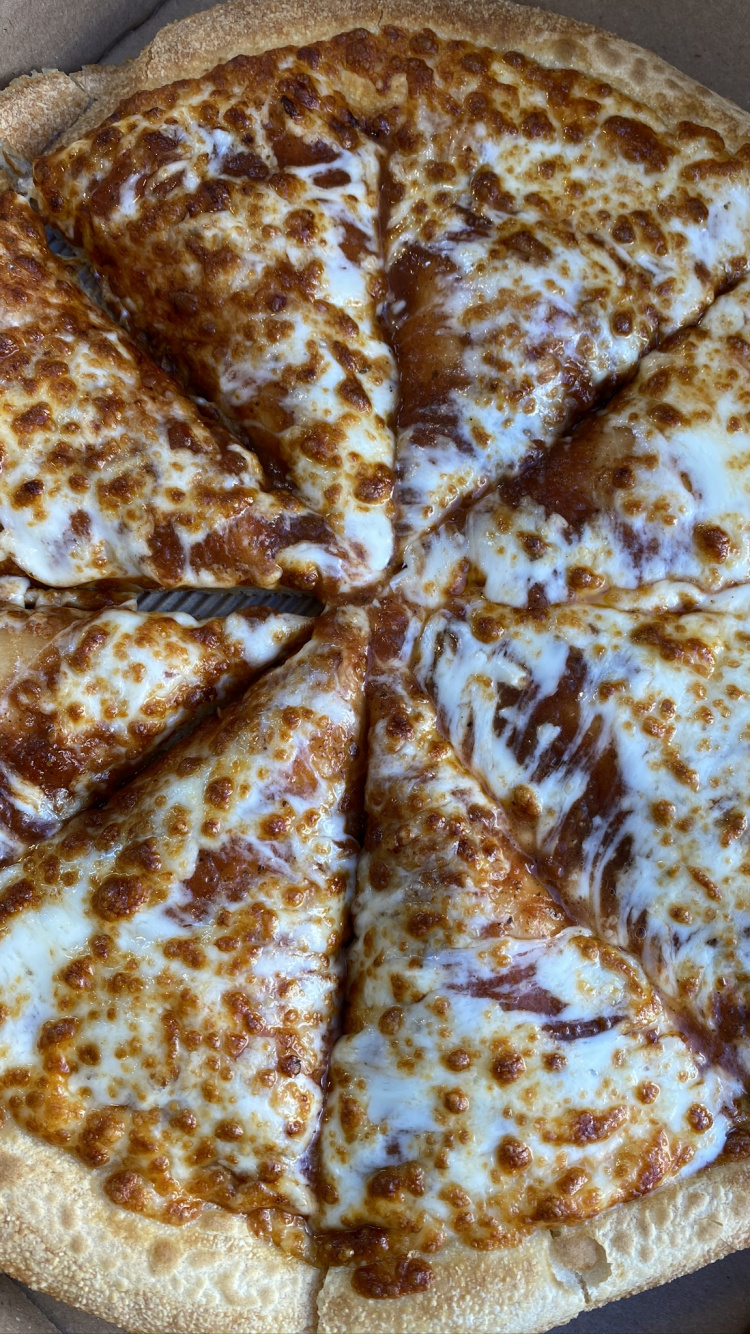 Pizza, Flammekueche, Manakish, European Cuisine, Flatbread. Wallpaper in 750x1334 Resolution