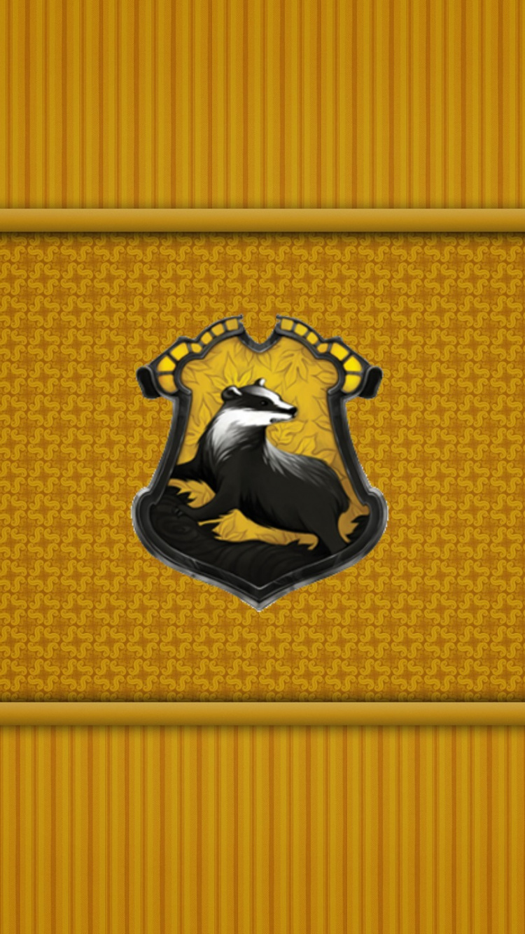 Gold and Black Heart Logo. Wallpaper in 750x1334 Resolution