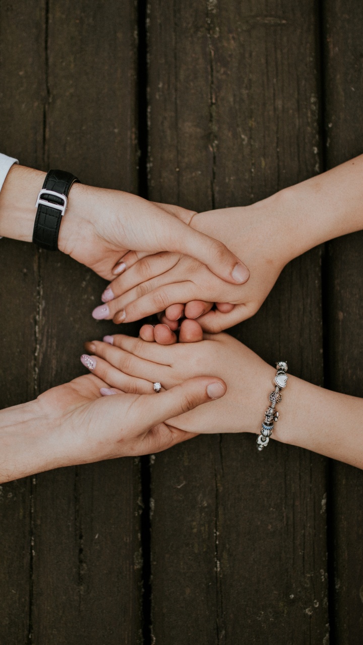 Mano, Muñeca, Dedo, Tomados de la Mano, Gesto. Wallpaper in 720x1280 Resolution