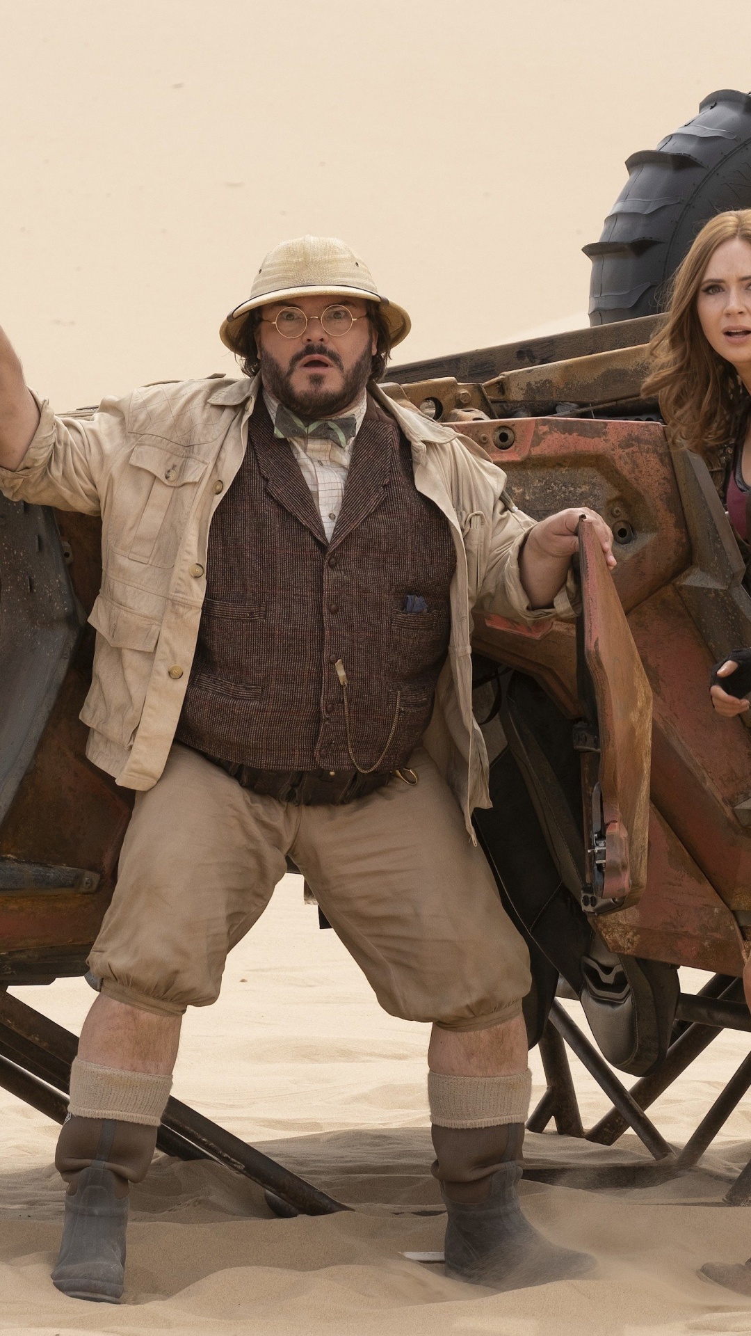 Karen Gillan Jumanji 2, Dwayne Johnson, Jumanji The Next Level, Ruby Roundhouse, Professor Shelly Oberon. Wallpaper in 1080x1920 Resolution