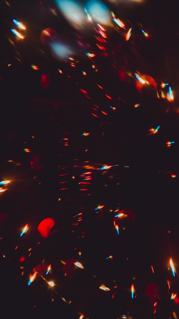 Feu D'artifice Rouge et Jaune Pendant la Nuit. Wallpaper in 720x1280 Resolution