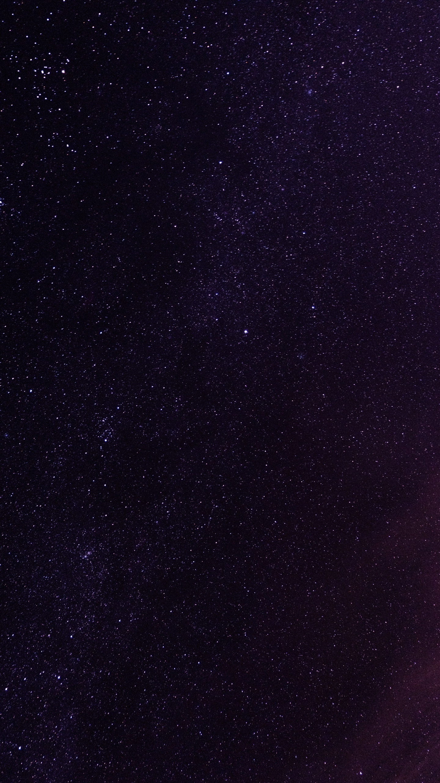 Starry Night Sky Over The Starry Night. Wallpaper in 1440x2560 Resolution