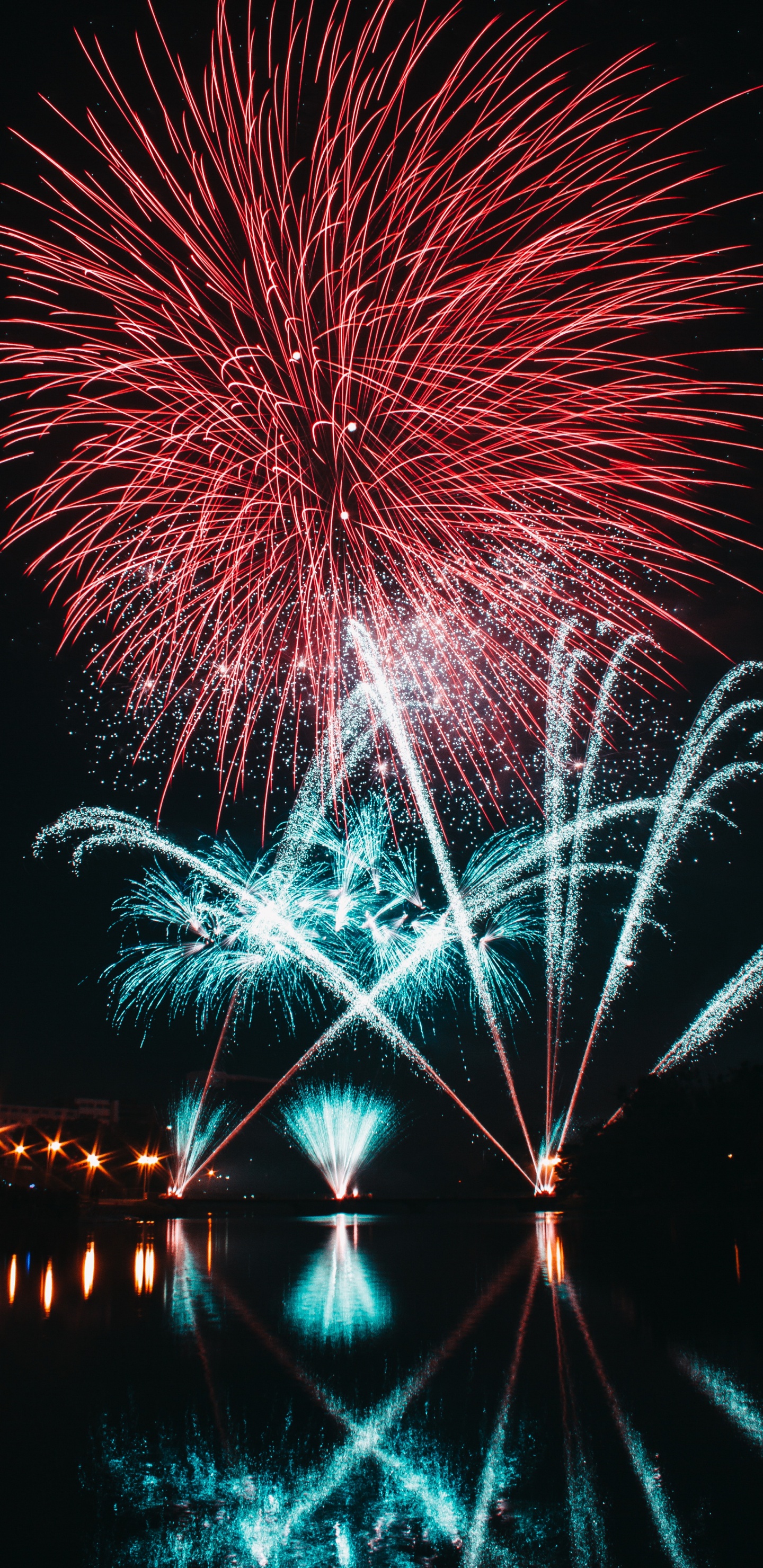 Feuerwerk, Neue Jahre Tag, Nacht, Mitternacht, Veranstaltung. Wallpaper in 1440x2960 Resolution