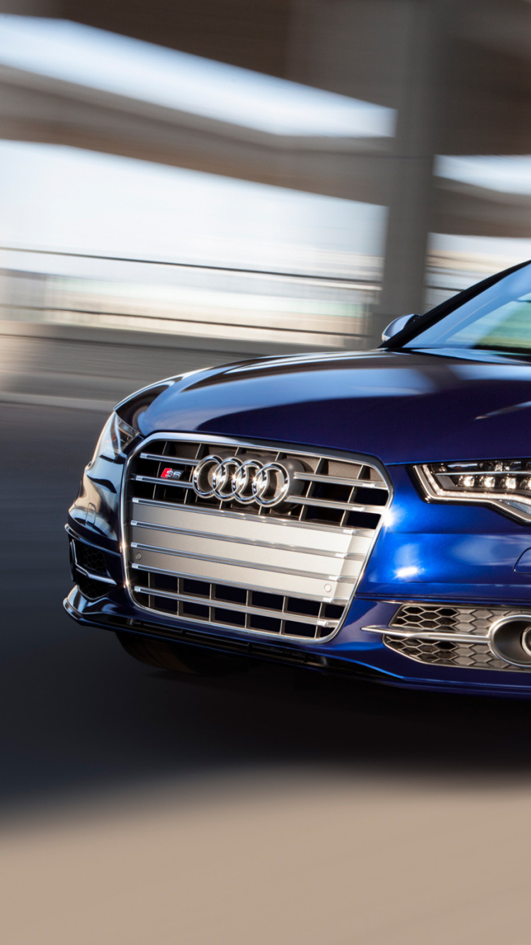 Silber Audi a 4 Coupé. Wallpaper in 750x1334 Resolution