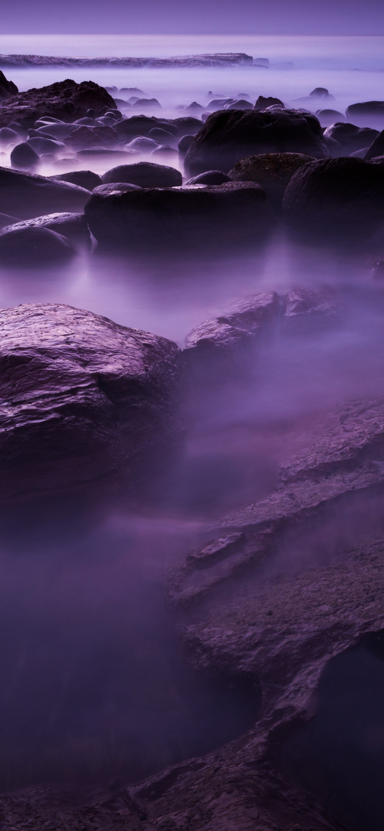 Glace Sur Plan D'eau. Wallpaper in 1242x2688 Resolution