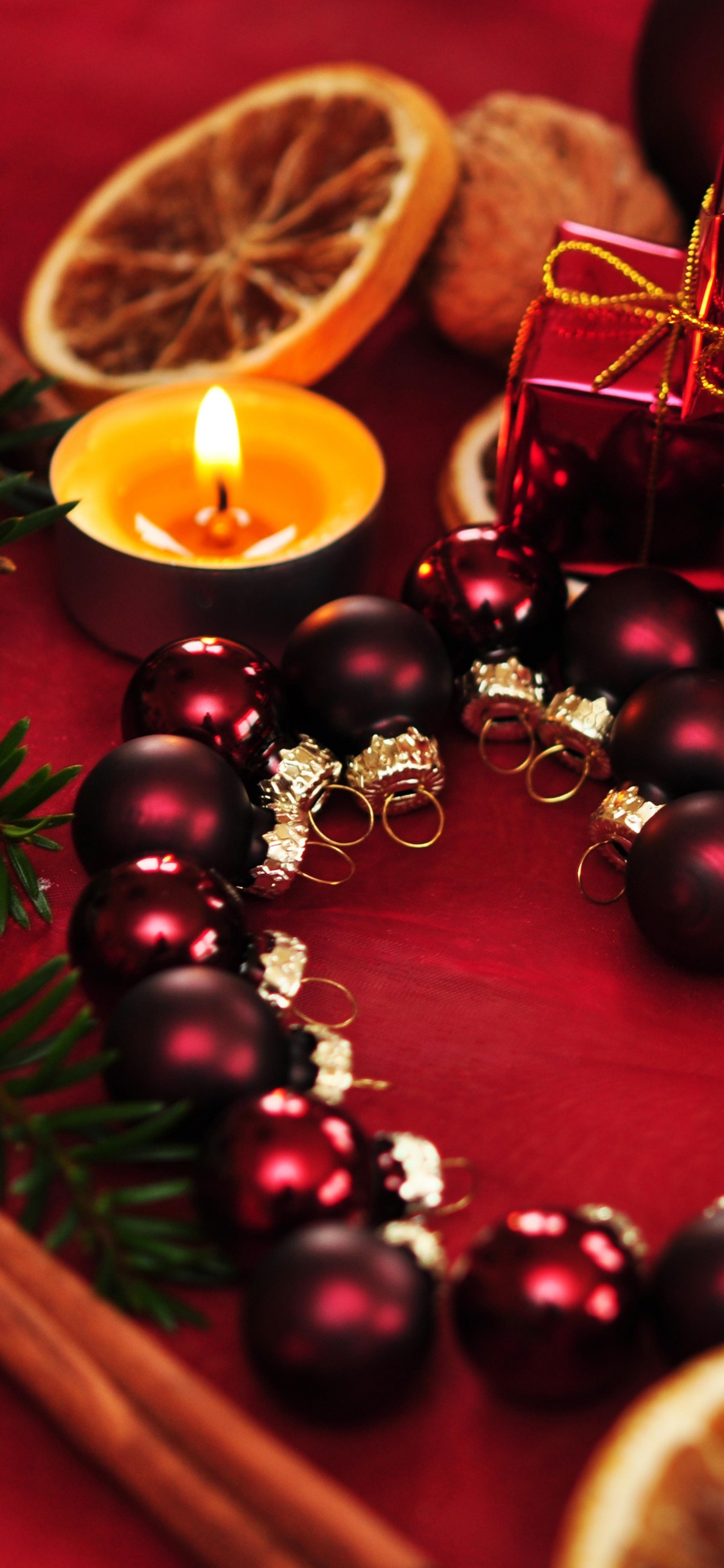 Ornement de Noël, Décoration de Noël, Événement, Les Aliments Naturels, Décor. Wallpaper in 1125x2436 Resolution