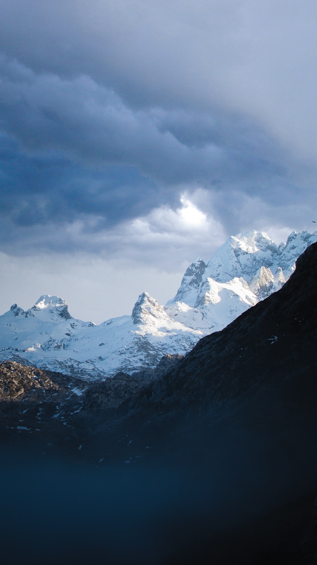 Mountainous Landforms, Mountain, Highland, Cloud, Mountain Range. Wallpaper in 1080x1920 Resolution