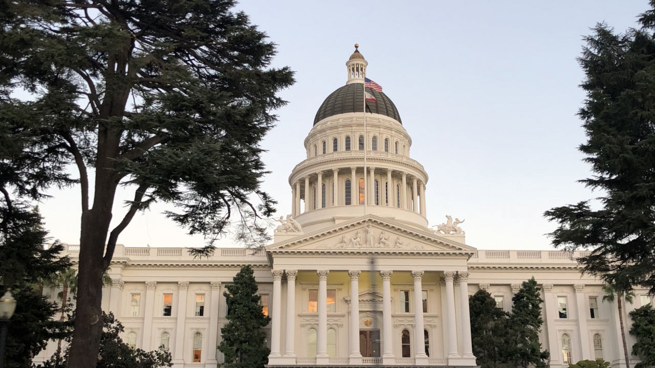 State Capitol, Plant, Dome, Landmark, Palace. Wallpaper in 1280x720 Resolution