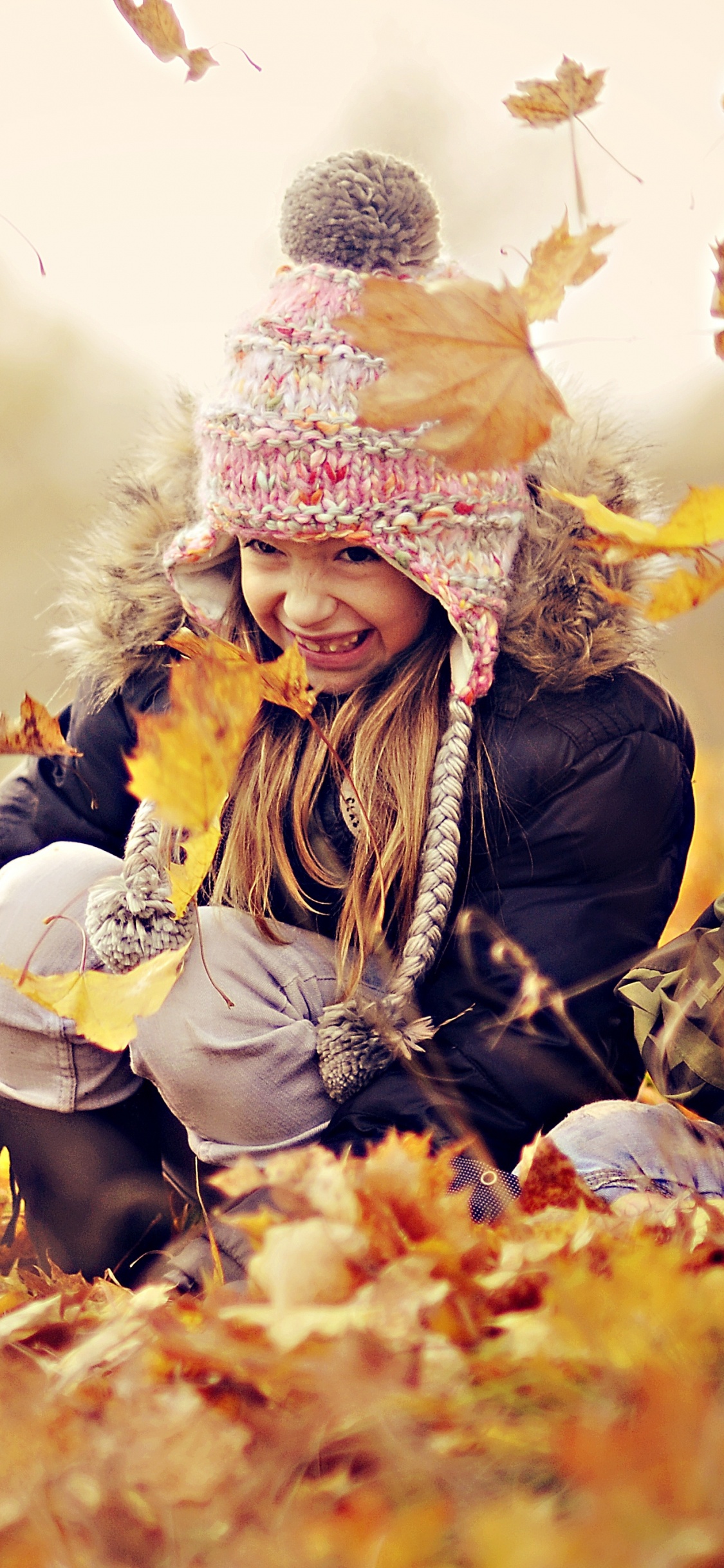 Säugling, Herbst, Kind, Tradition, Festival. Wallpaper in 1125x2436 Resolution