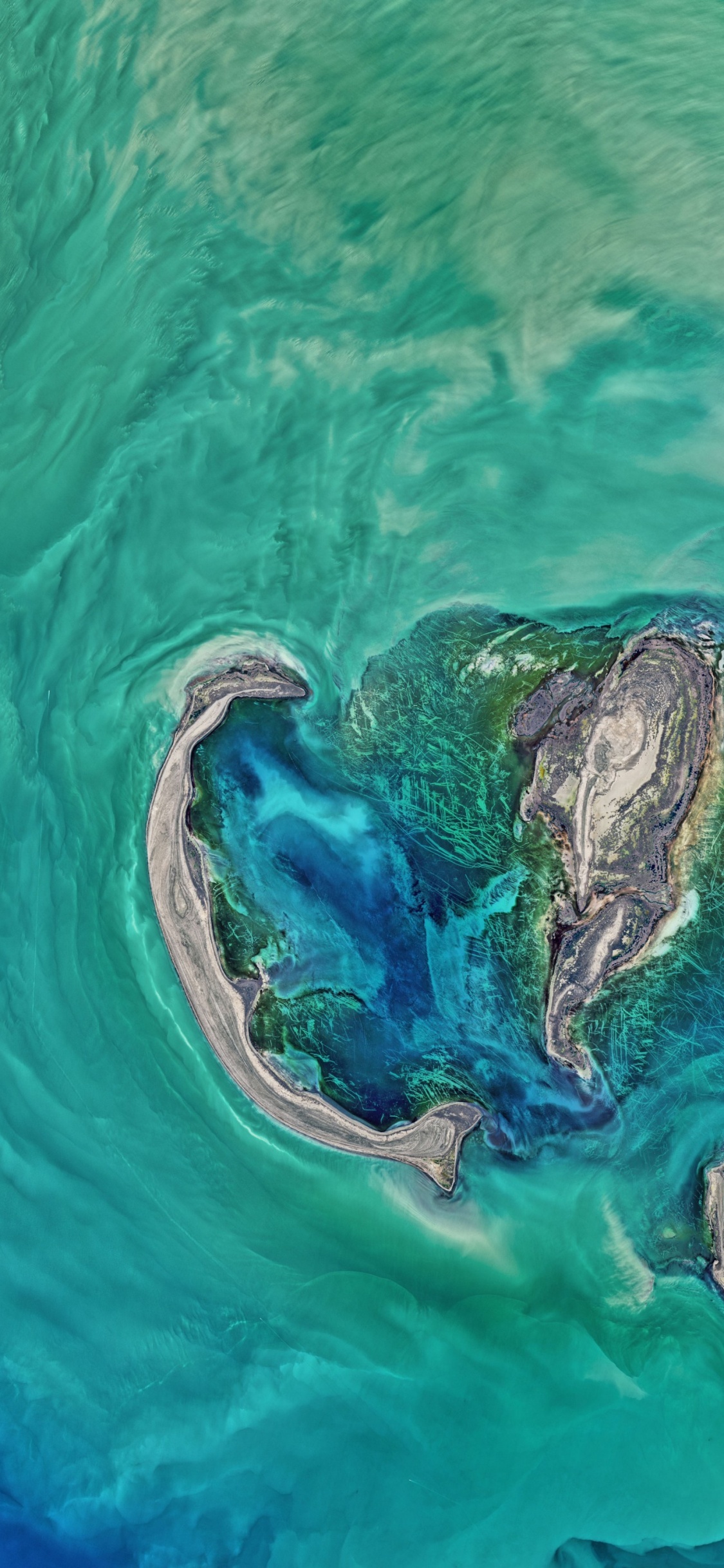 Blue and Green Water Wave. Wallpaper in 1125x2436 Resolution