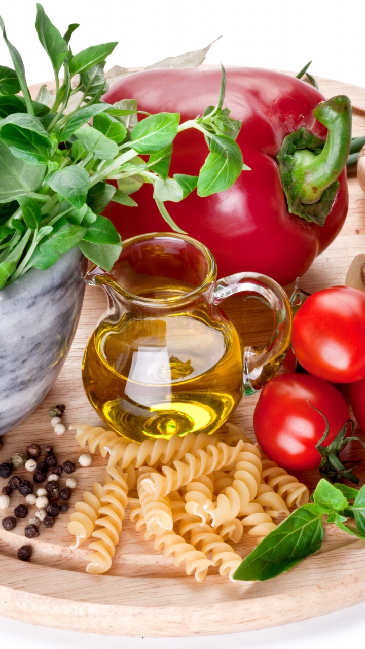 Red and Green Bell Peppers on White Ceramic Bowl. Wallpaper in 720x1280 Resolution