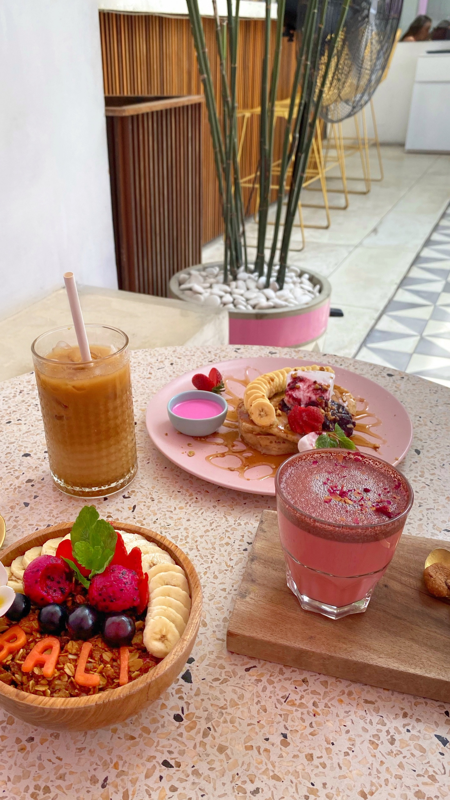 Brunch, Breakfast, Frozen Dessert, Meal, Food. Wallpaper in 1440x2560 Resolution