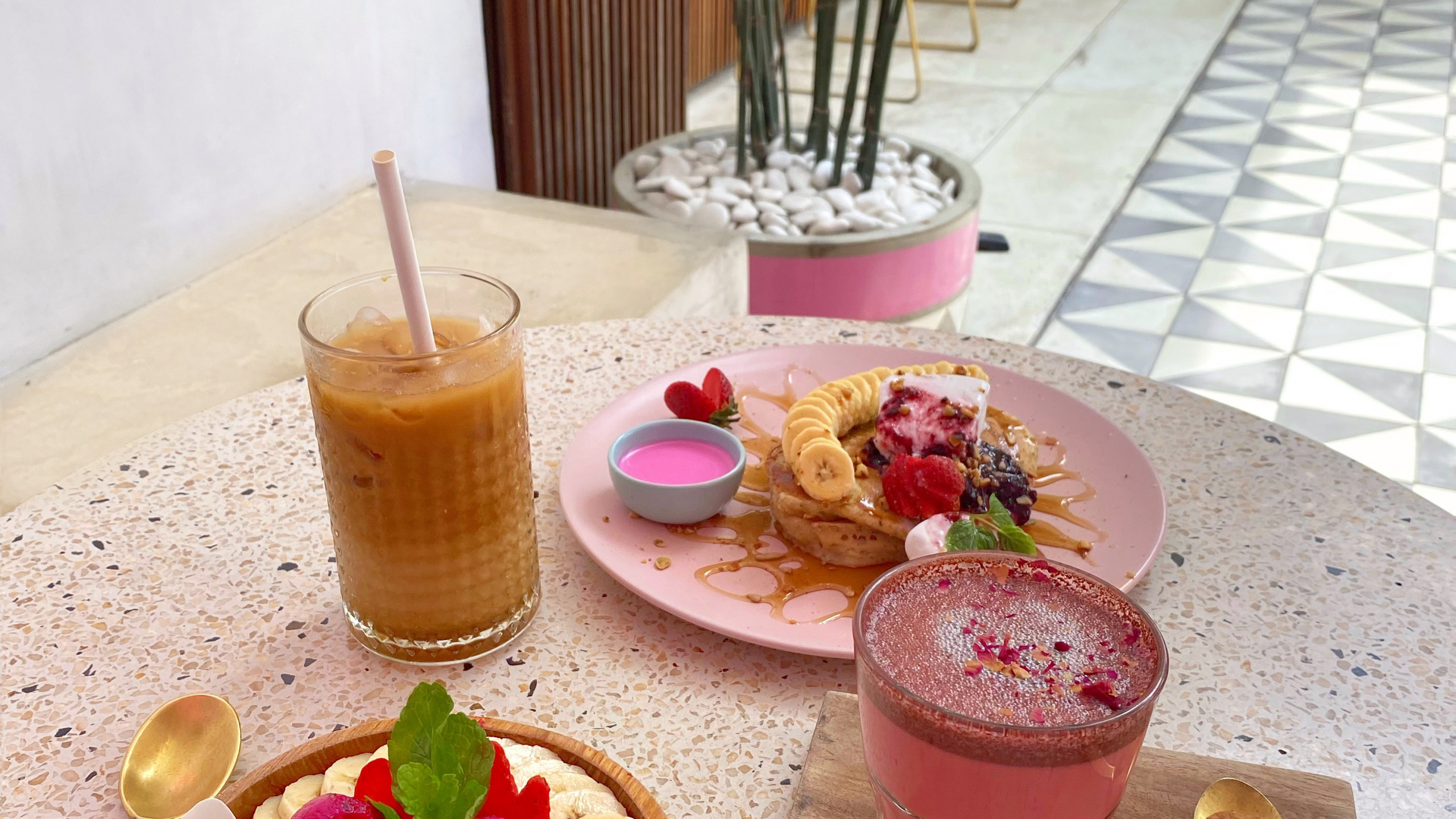 Wochenendbrunch, Breakfast, Frozen Dessert, Mahlzeit, Lebensmittel. Wallpaper in 2560x1440 Resolution