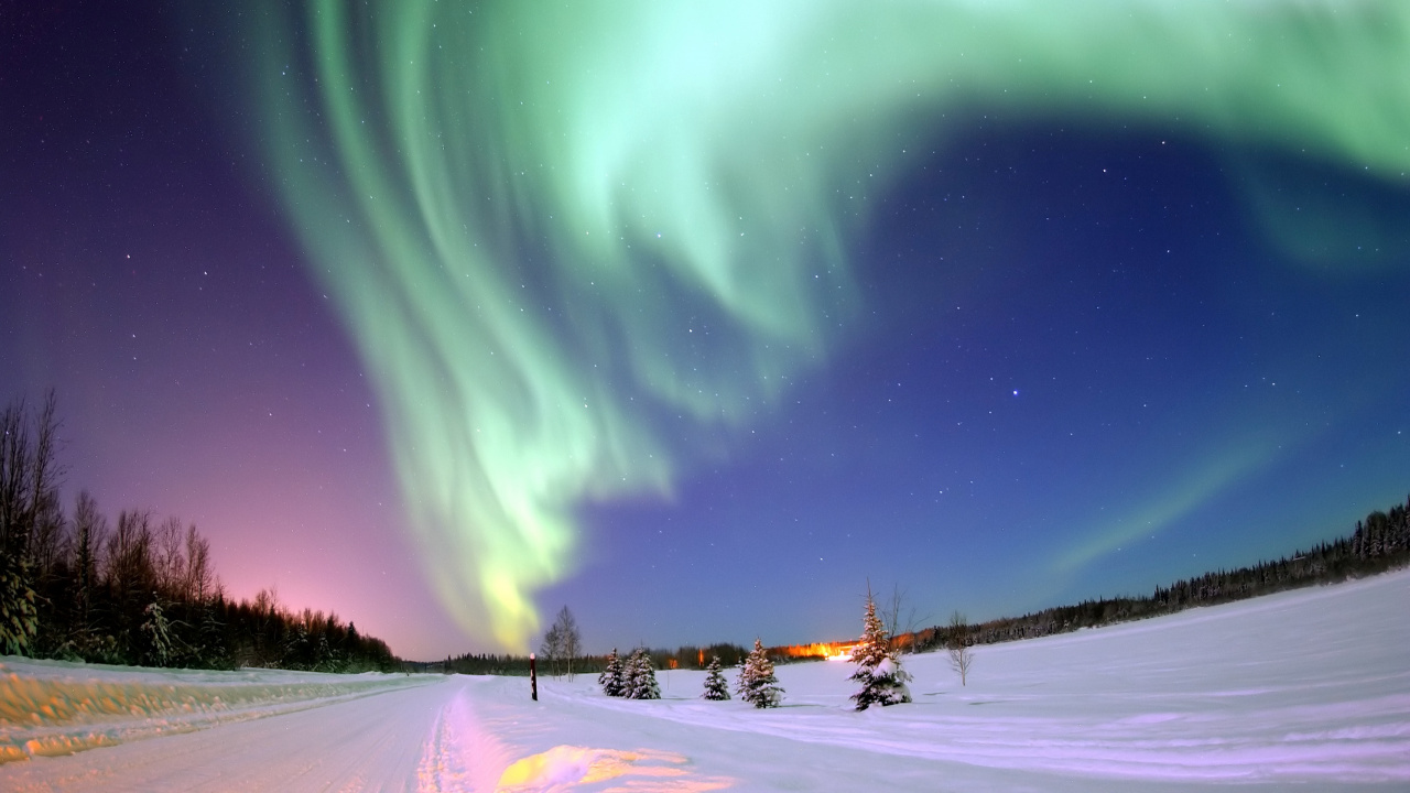 Green Aurora Lights During Night Time. Wallpaper in 1280x720 Resolution