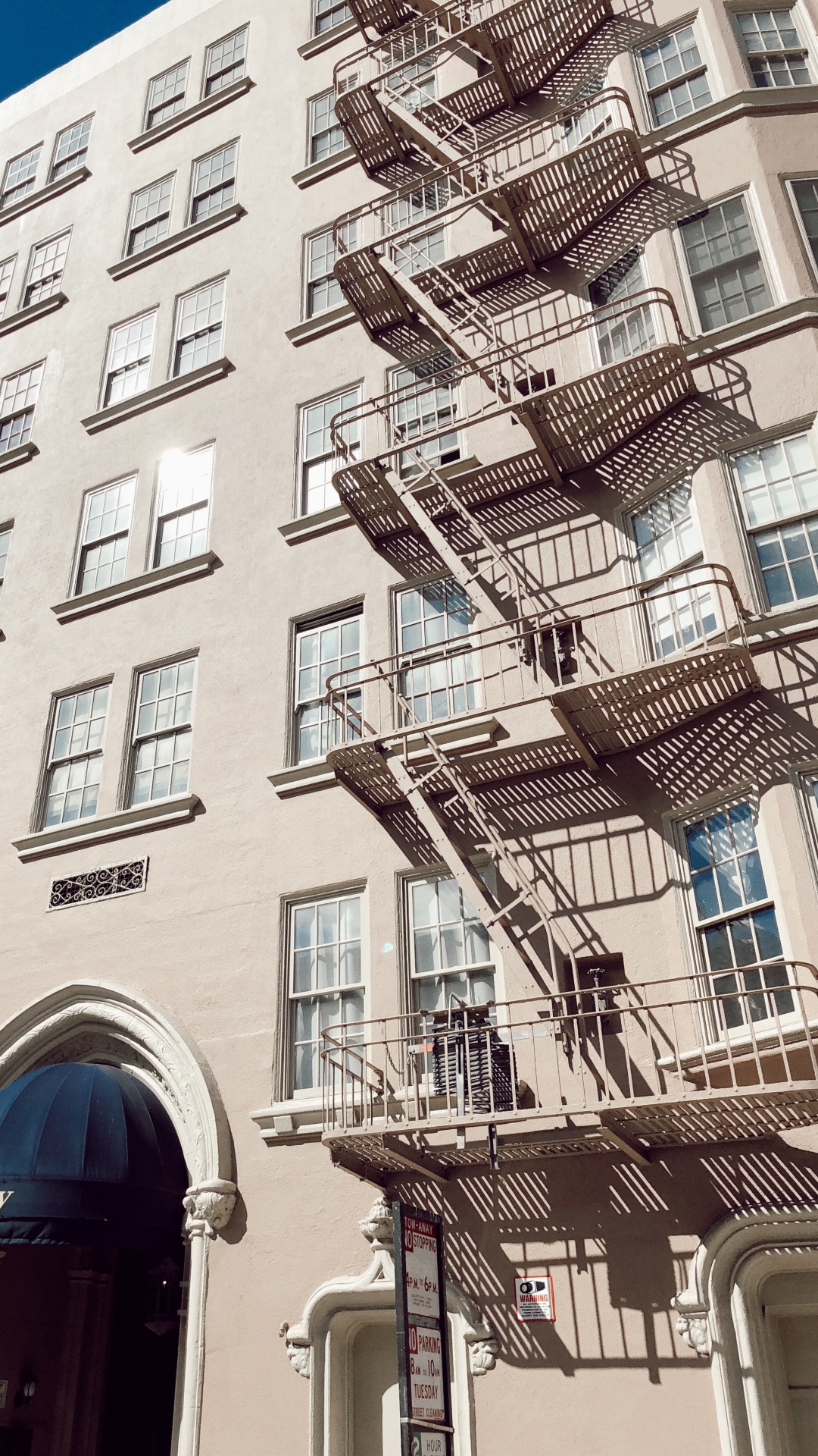 里程碑, 窗口, 塔块, 住宅区, 建筑 壁纸 1080x1920 允许