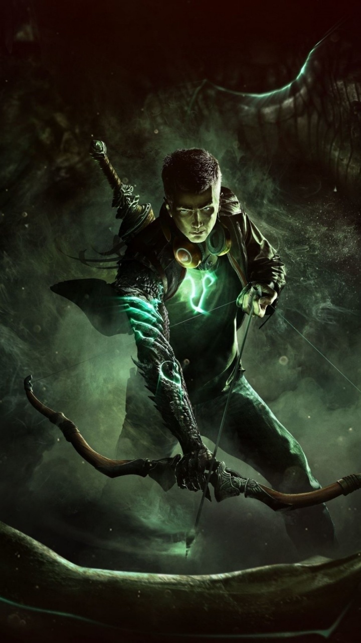 Homme en Costume Vert et Noir Tenant Une Illustration D'oiseau Noir et Blanc. Wallpaper in 720x1280 Resolution