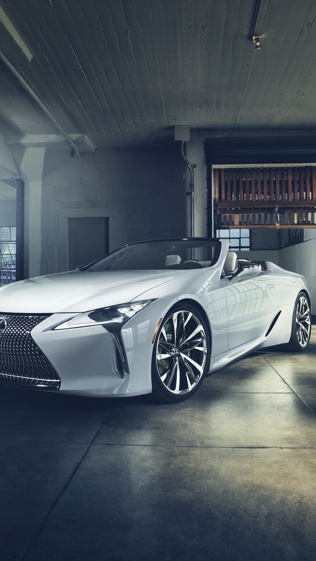 BMW m 3 Coupé Blanc Garé à L'intérieur du Bâtiment. Wallpaper in 1080x1920 Resolution