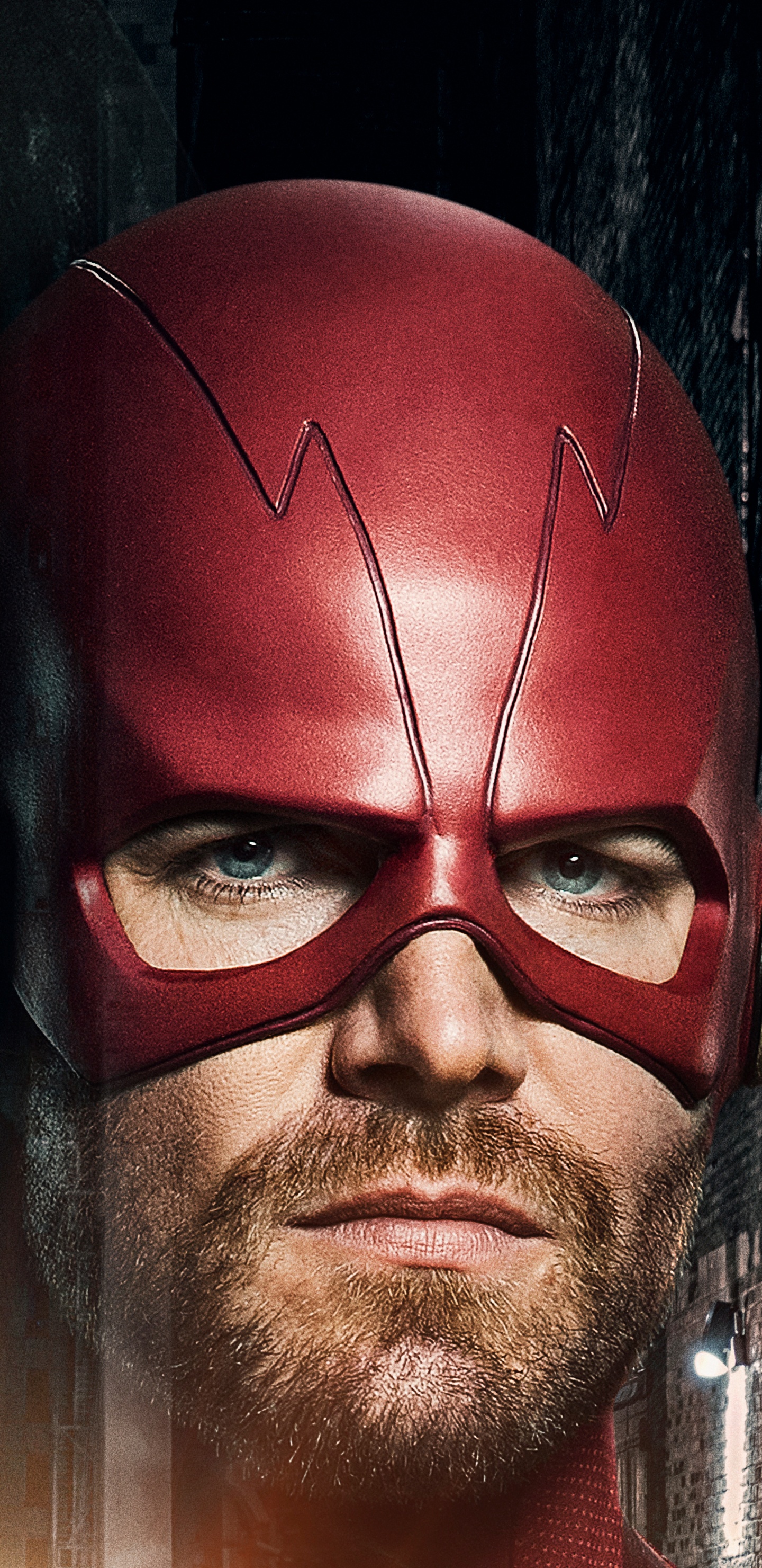 Mann in Roter Maske Und Grünen Blättern. Wallpaper in 1440x2960 Resolution