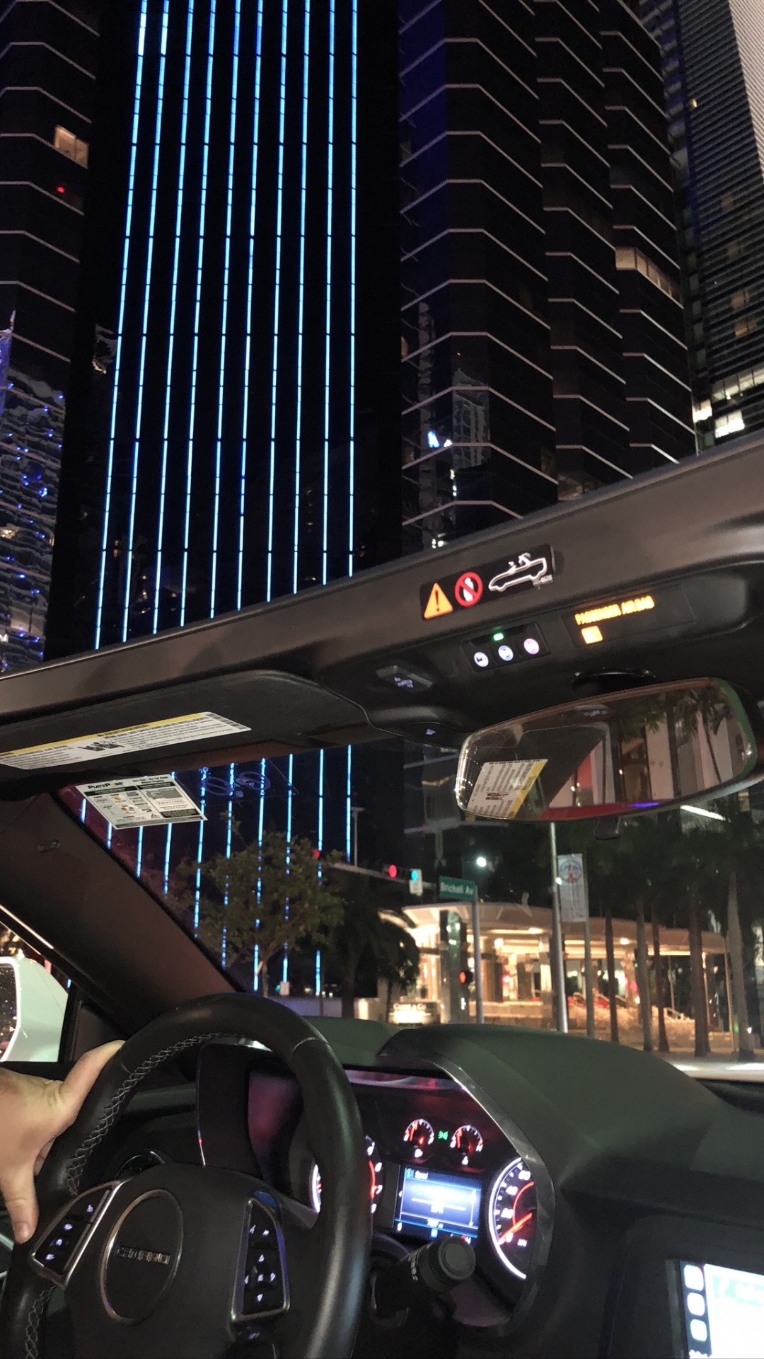 el Auto Show de Los, Rey, Auto Compacto, Coche de Tamaño Medio, Ejecutivo Del Coche. Wallpaper in 1080x1920 Resolution