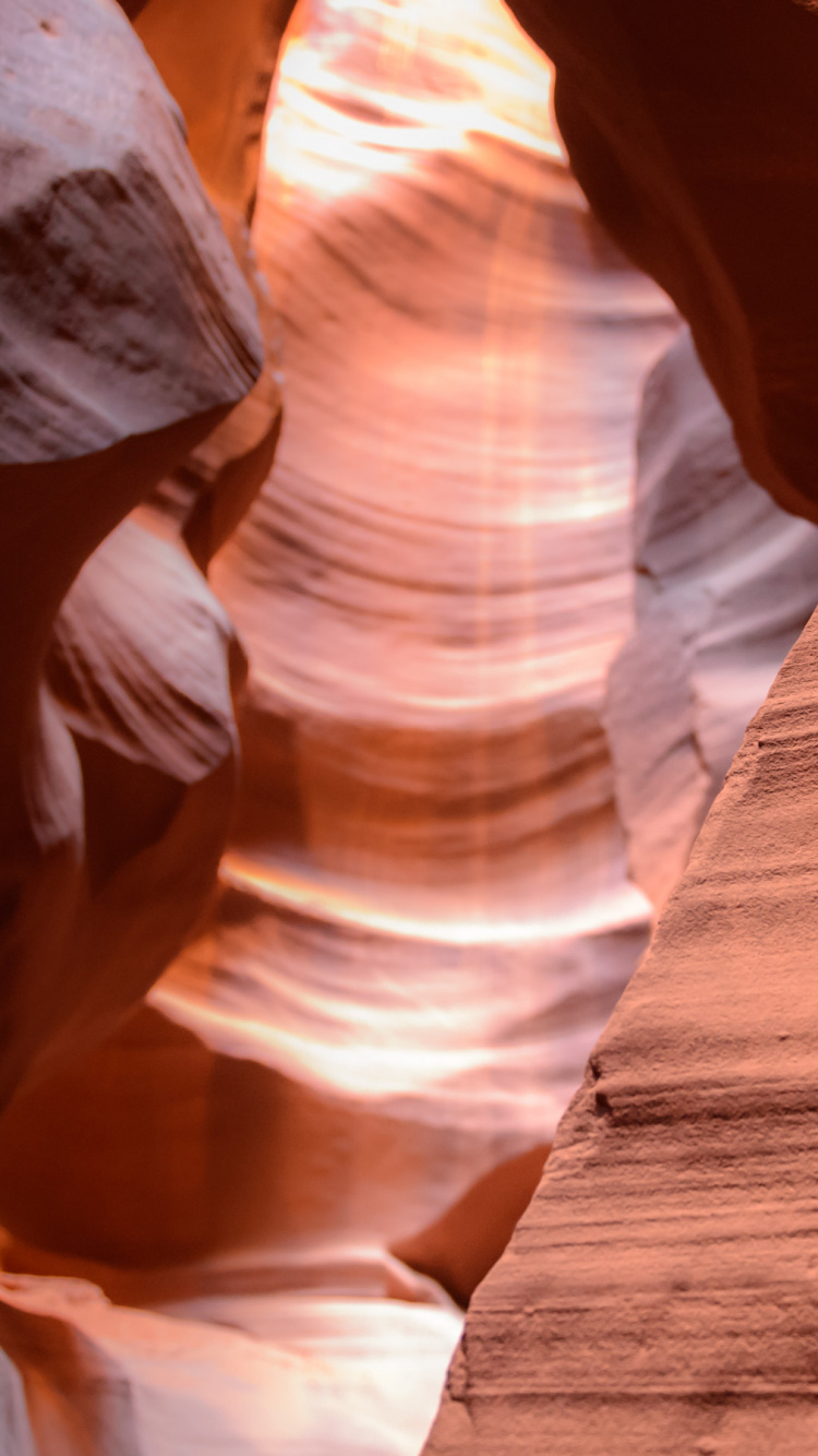 Brown Rock Formation During Daytime. Wallpaper in 750x1334 Resolution