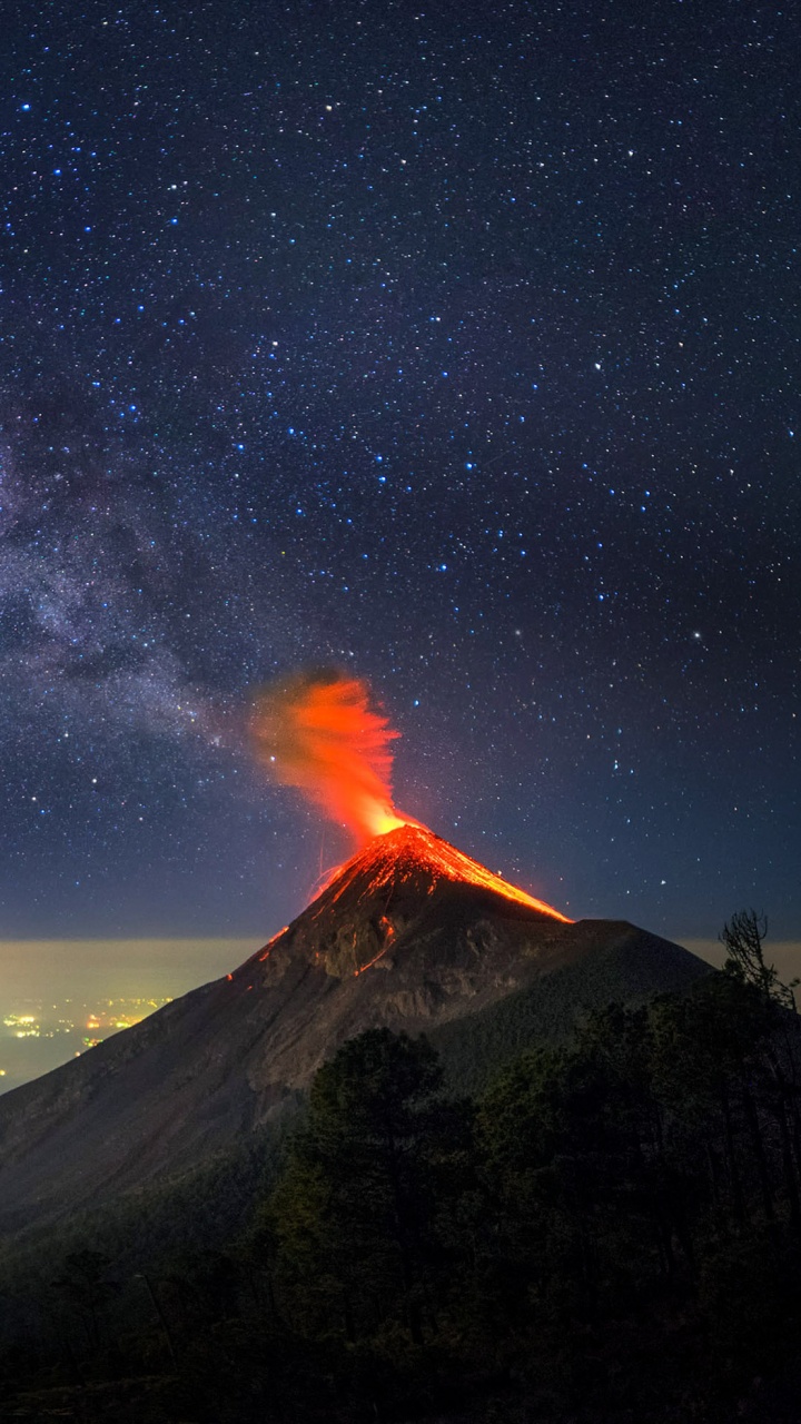 Silhouette of Trees Under Blue Sky and White Clouds During Night Time. Wallpaper in 720x1280 Resolution