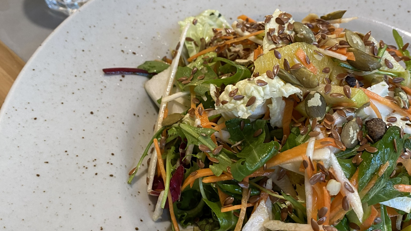 Vegetarian Food, Pad Thai, Vegetarian Cuisine, Thai Cuisine, Salad. Wallpaper in 1366x768 Resolution