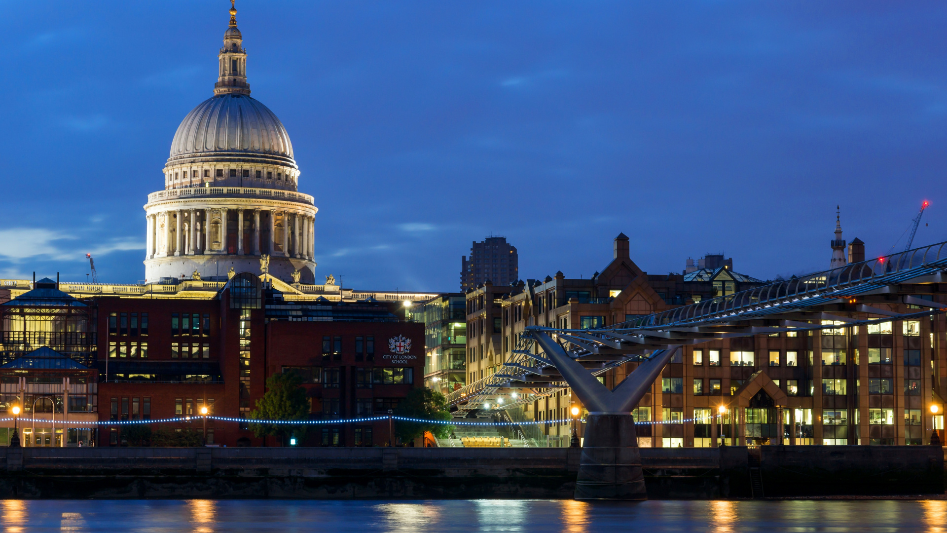 White Dome Building Near Bridge During Night Time. Wallpaper in 1920x1080 Resolution