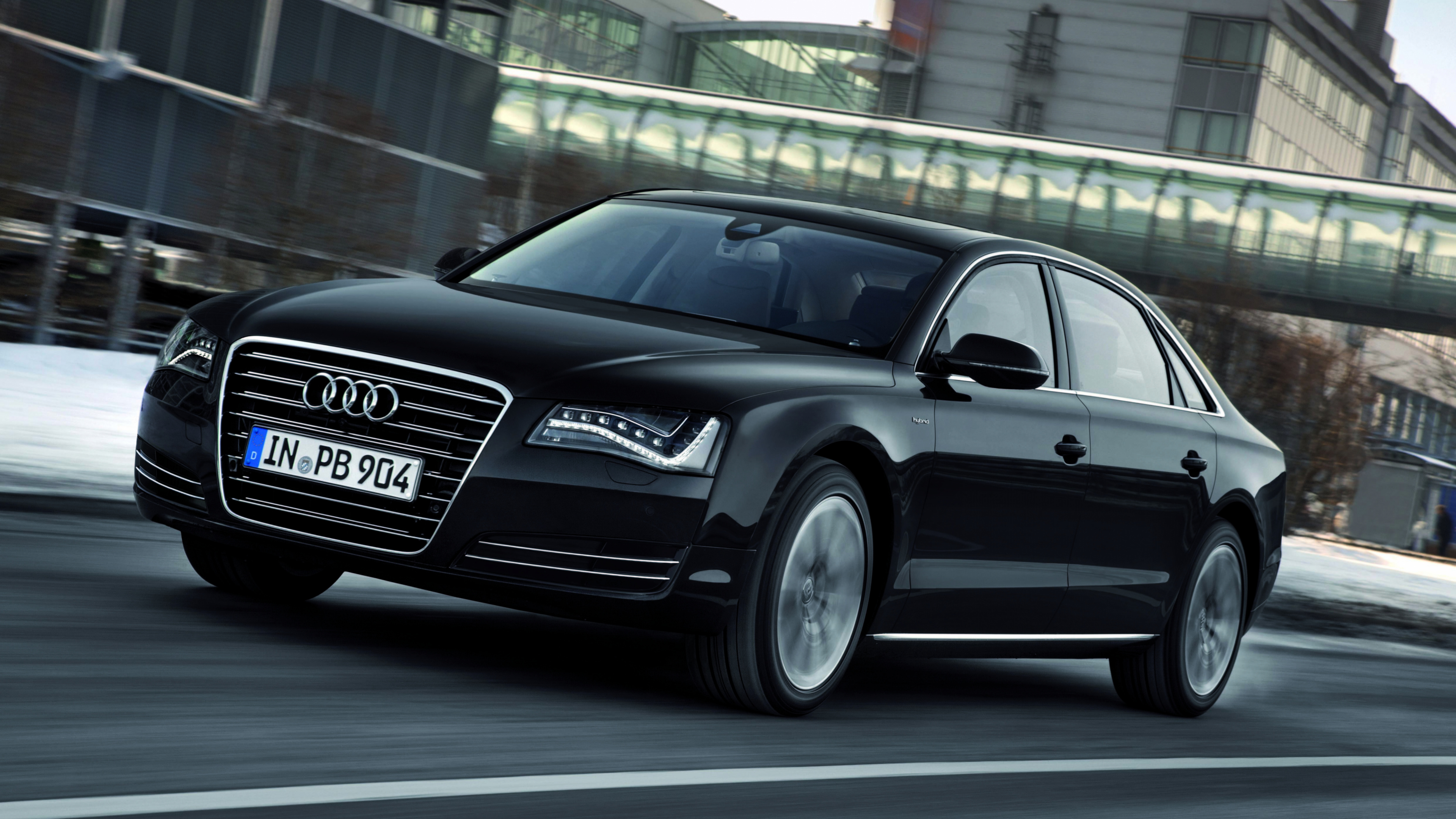 Schwarzer Audi a 4 Limousine. Wallpaper in 3840x2160 Resolution