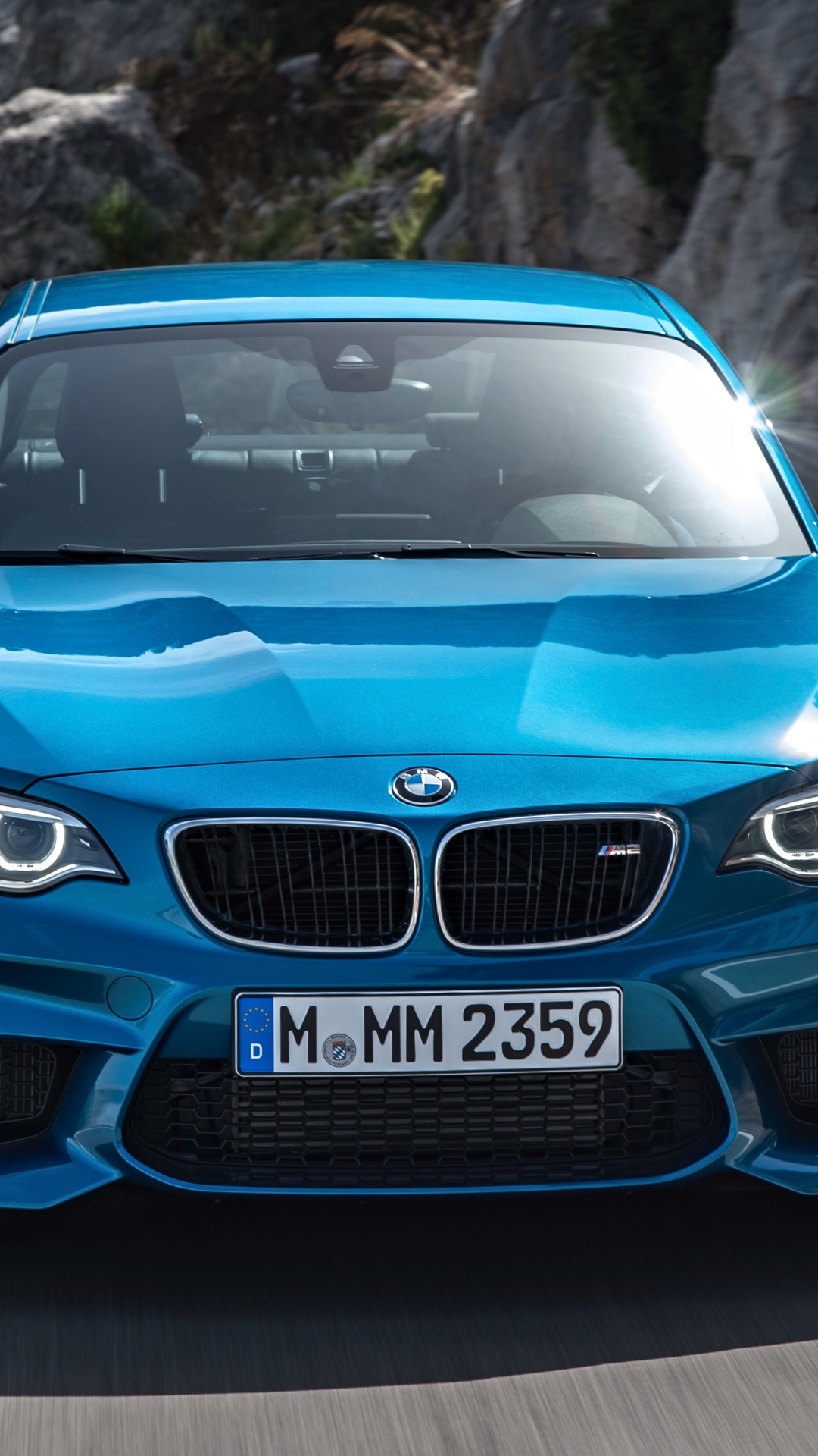 Bmw m 3 Bleu Sur Route Pendant la Journée. Wallpaper in 1080x1920 Resolution