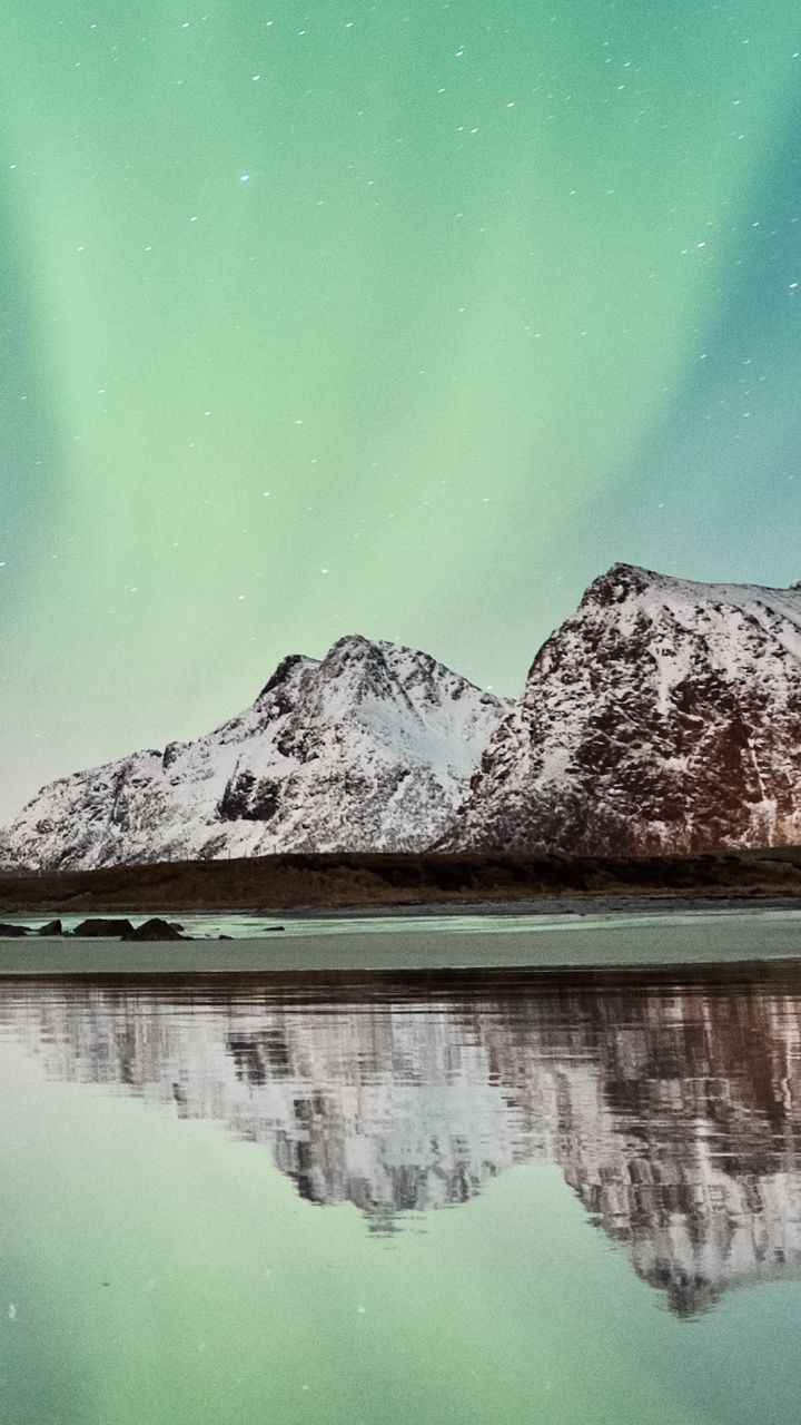 Aurora, Voyage, Nature, Paysage Naturel, Réflexion. Wallpaper in 720x1280 Resolution