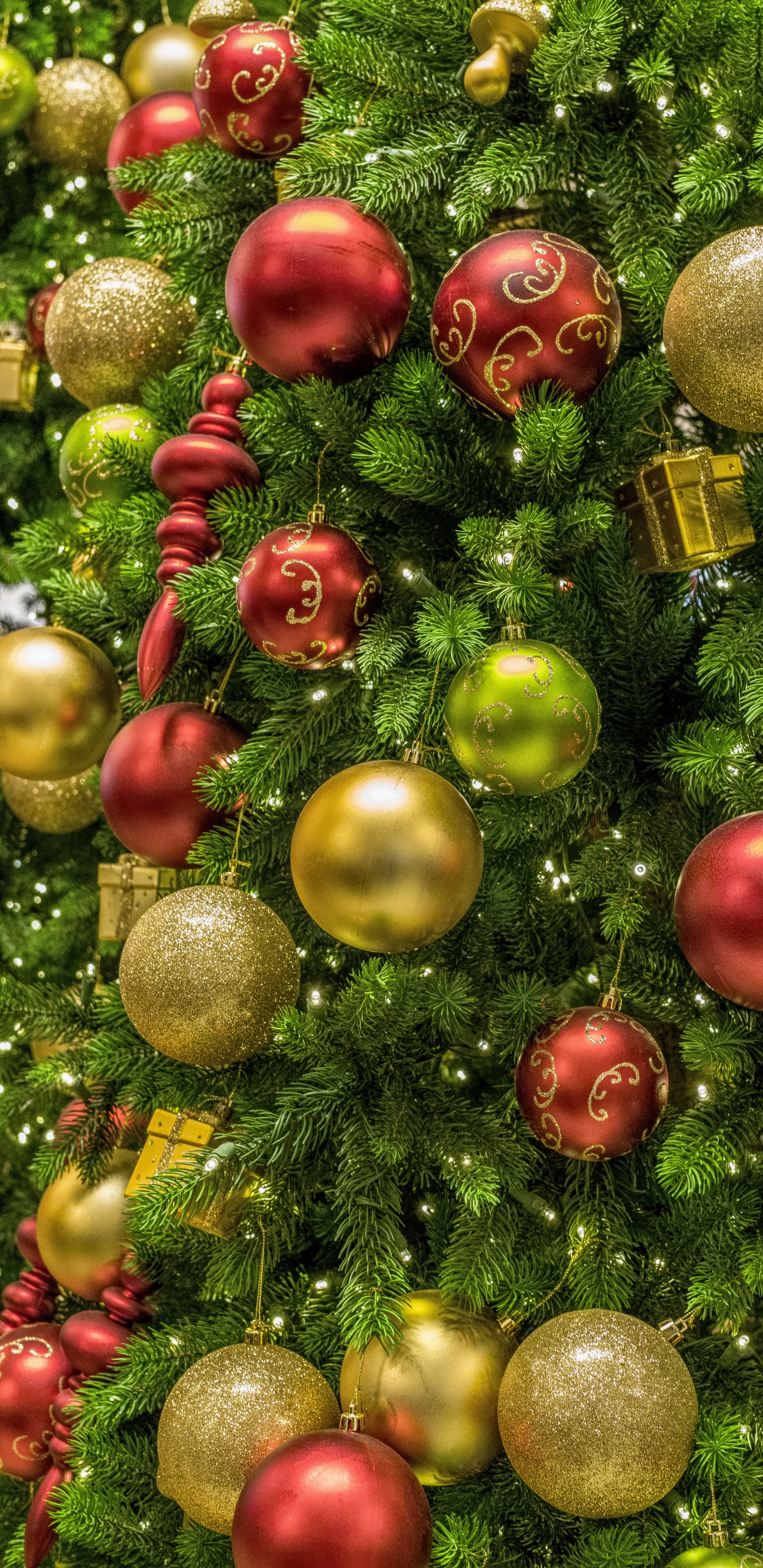 Weihnachtsbaum, Weihnachten, Weihnachtsdekoration, Christmas Ornament, Neujahr. Wallpaper in 1440x2960 Resolution