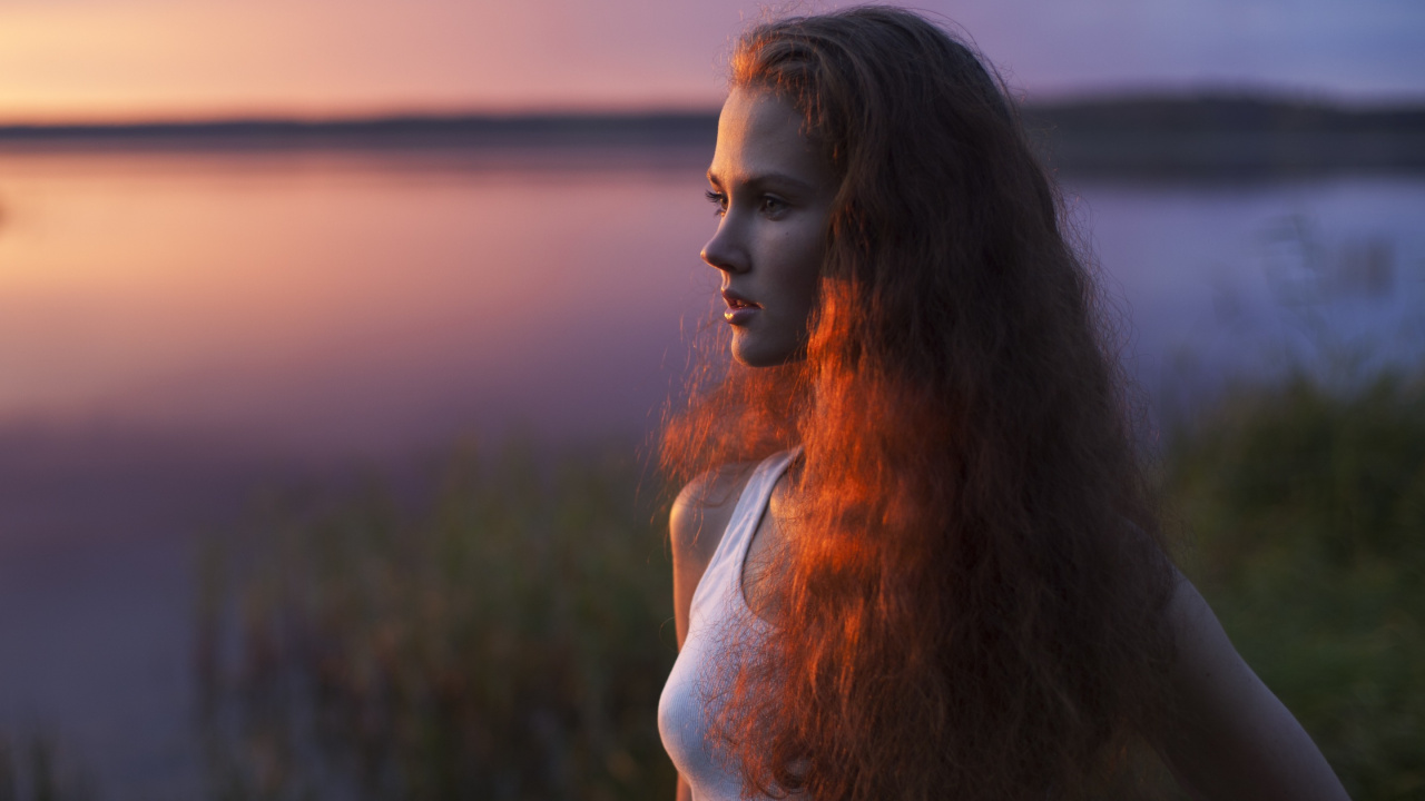 Les Cheveux Longs. Wallpaper in 1280x720 Resolution