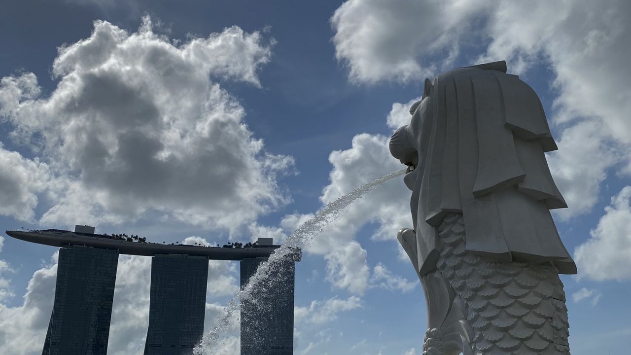 Singapore, Water, Fluid, Cloud, Landmark. Wallpaper in 1280x720 Resolution