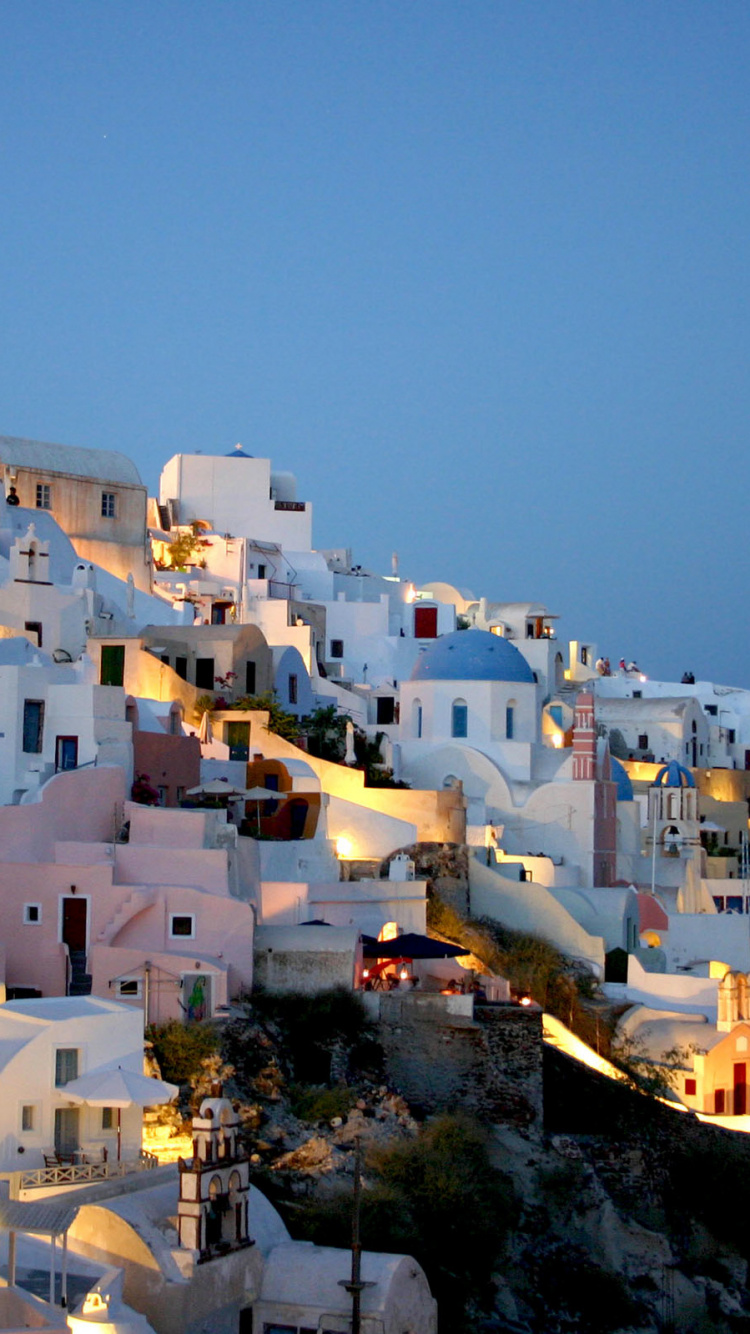 White Concrete Building on Hill During Daytime. Wallpaper in 750x1334 Resolution